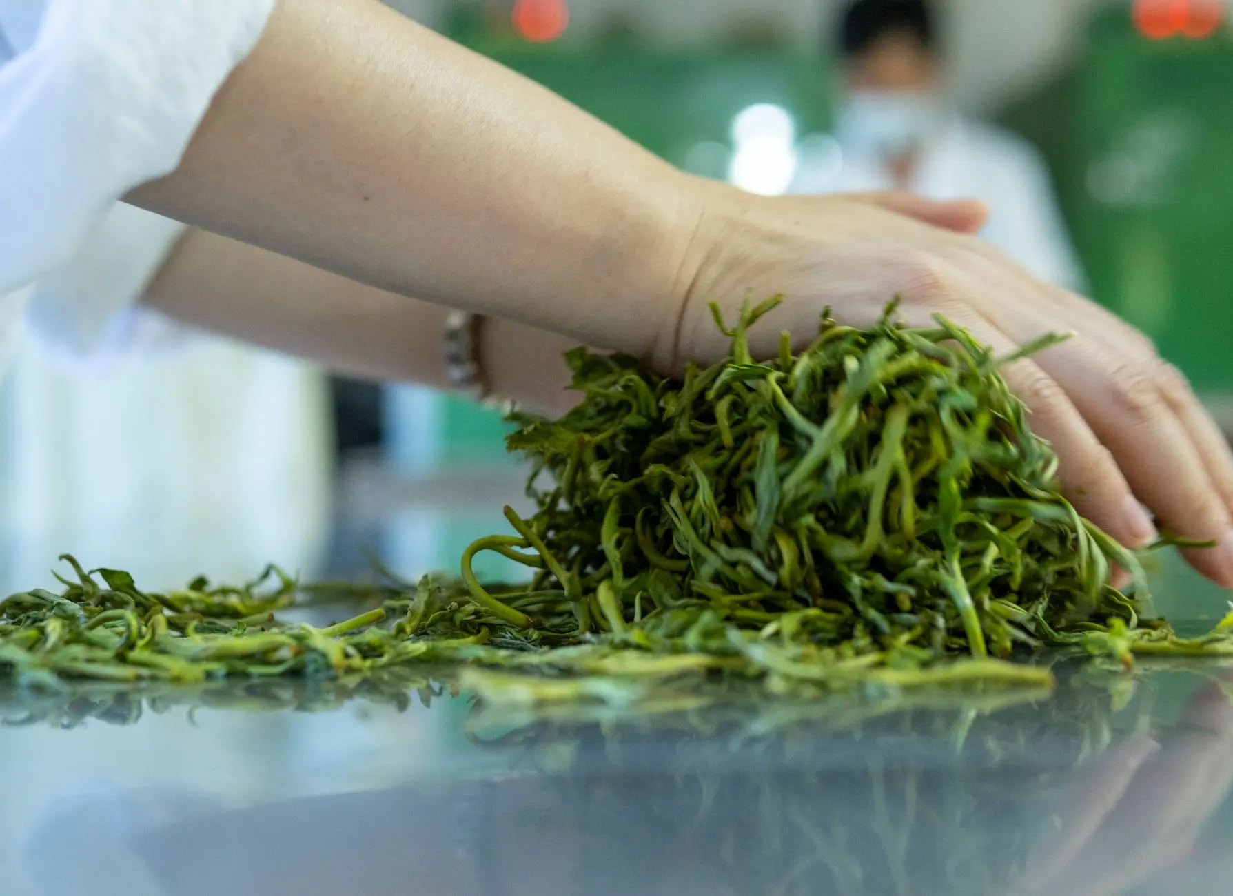 昆山工厂搬迁中重型设备搬运的五大关键流程解析